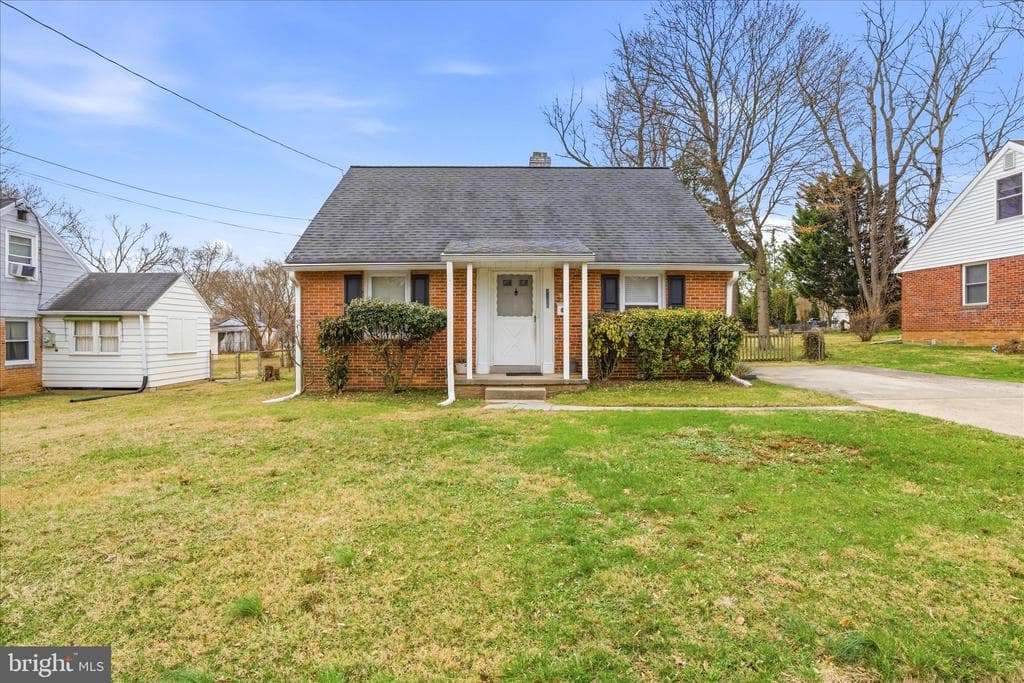1105 Edmonston Drive photo 1