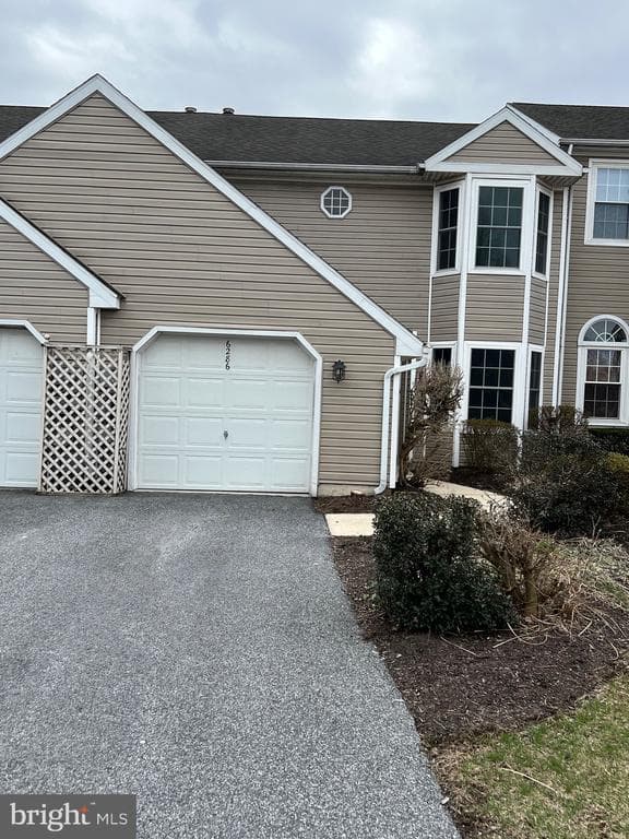6286 Spring Knoll Drive photo 1