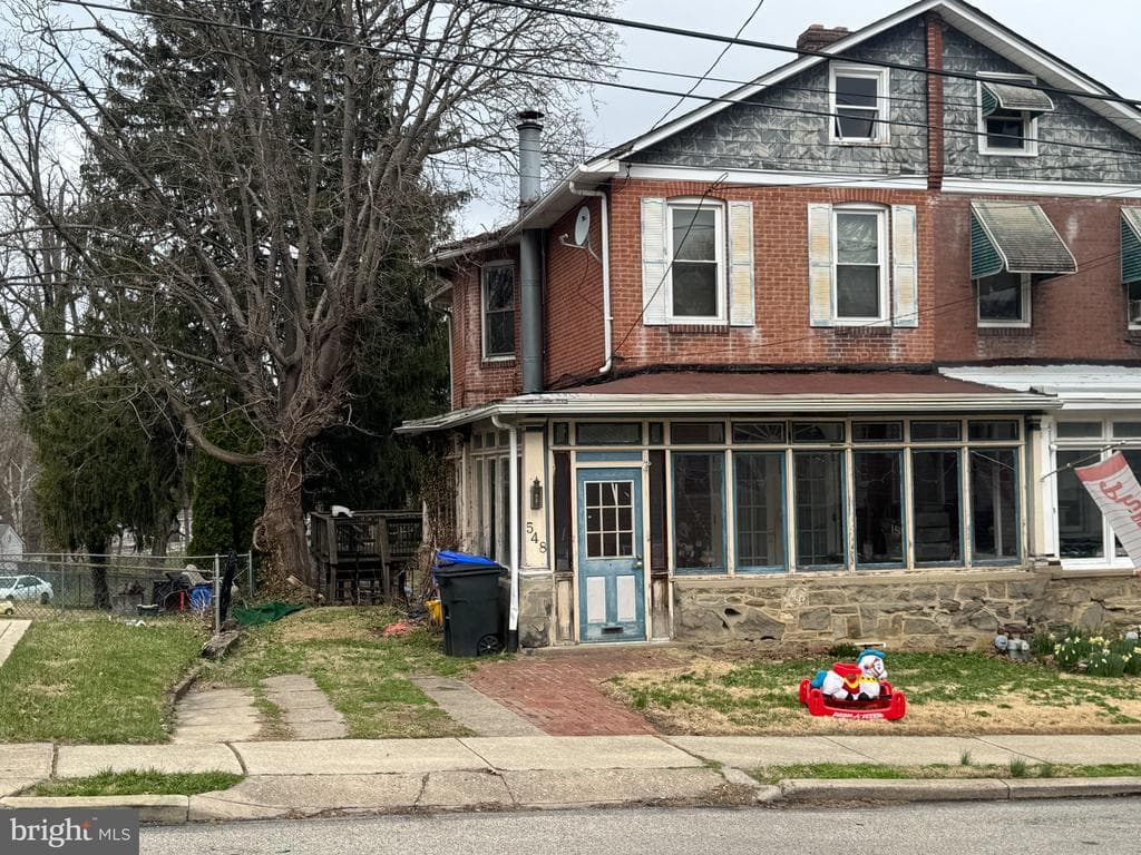 548 Woodland Avenue photo 1
