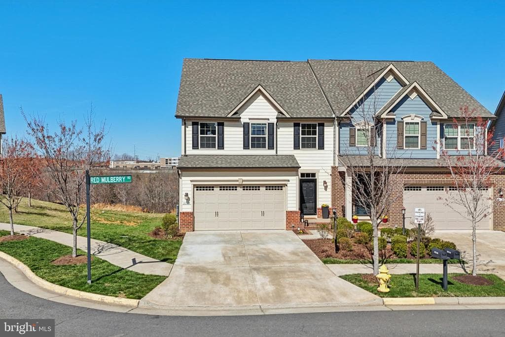 18118 Red Mulberry Road photo 1