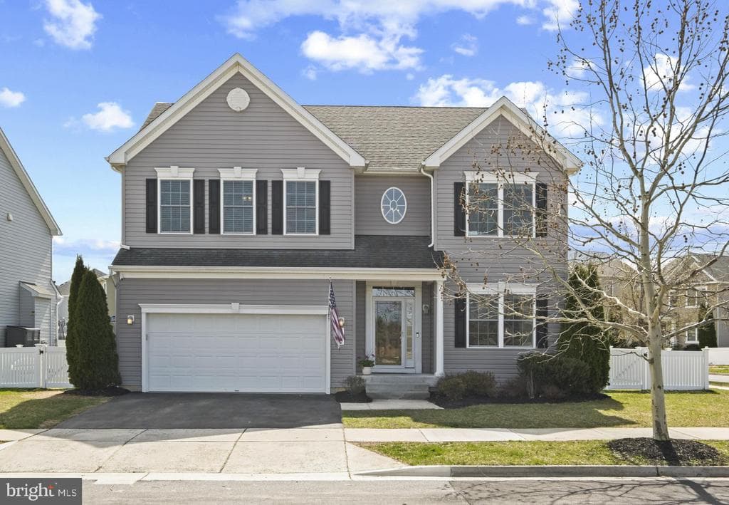 402 Conor Drive photo 1