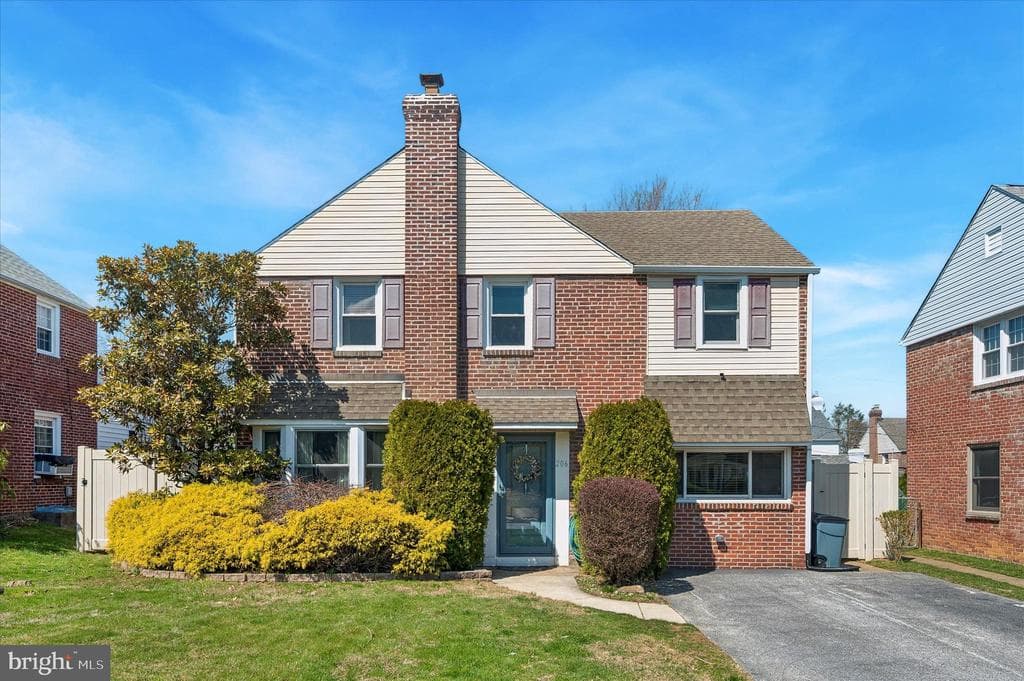 206 Oxford Hill Lane photo 1