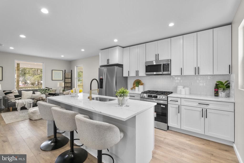 4306 Fernhill Avenue photo 1