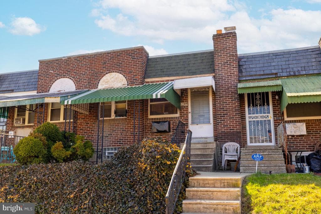 5109 Erdrick Street photo 1