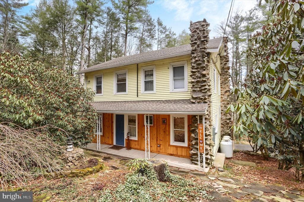 92 Shoreline Drive photo 1