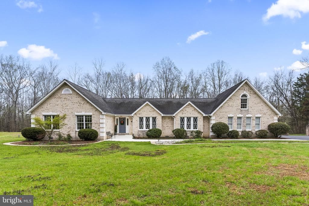 5080 Vest Lane photo 1