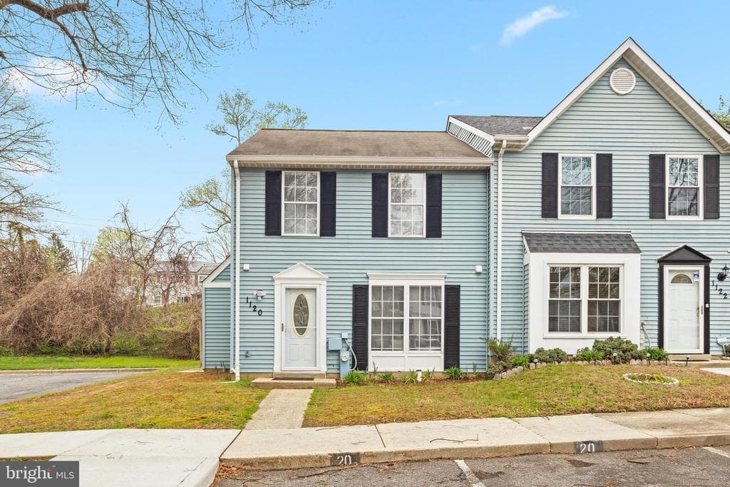 1120 Pewter Court photo 1
