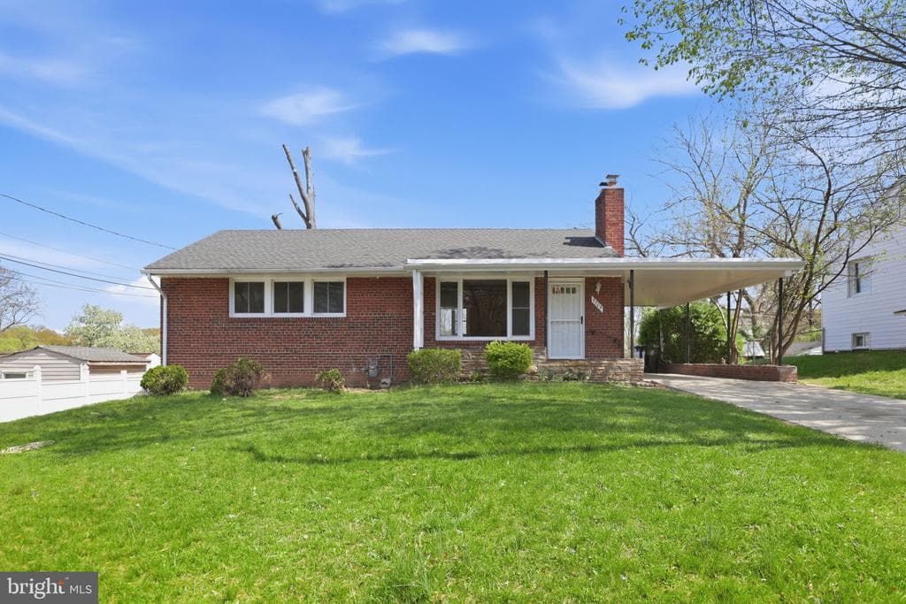 5709 84th Avenue photo 1