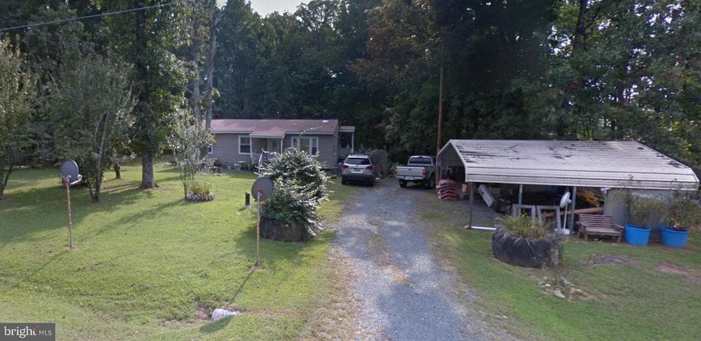 1419 Hollands Road photo 1