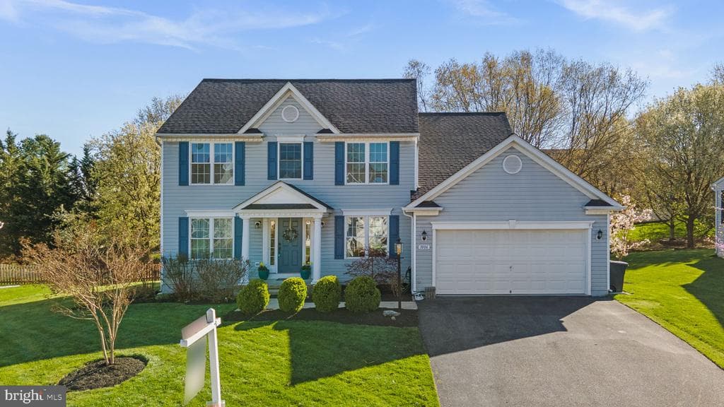1006 Kingsbridge Terrace photo 1