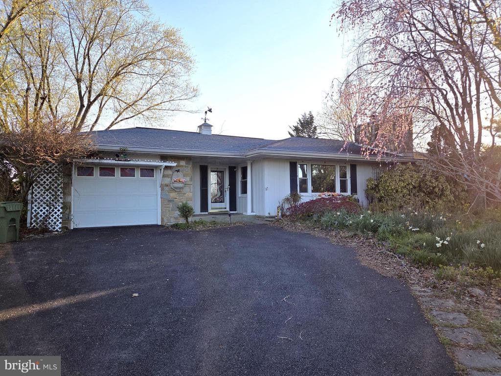 1548 Jarrettsville Road photo 1