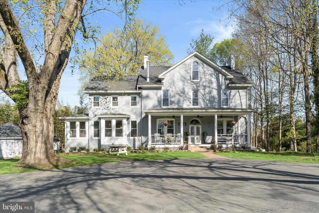 4310 Buckeystown Pike photo 1