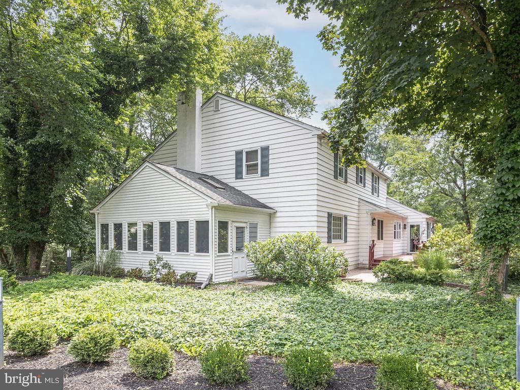 856 Gainsway Road photo 1
