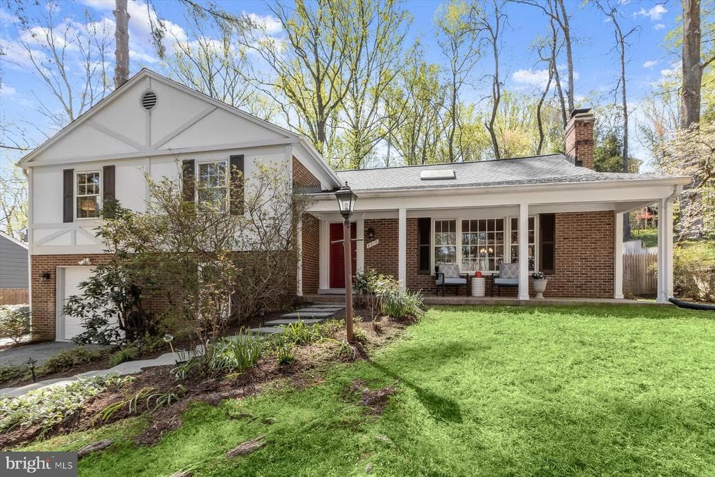 8016 Lilly Stone Drive photo 1