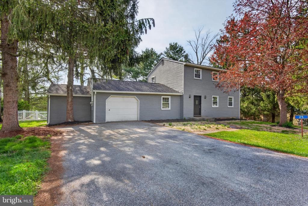 25 Mulligan Drive photo 1