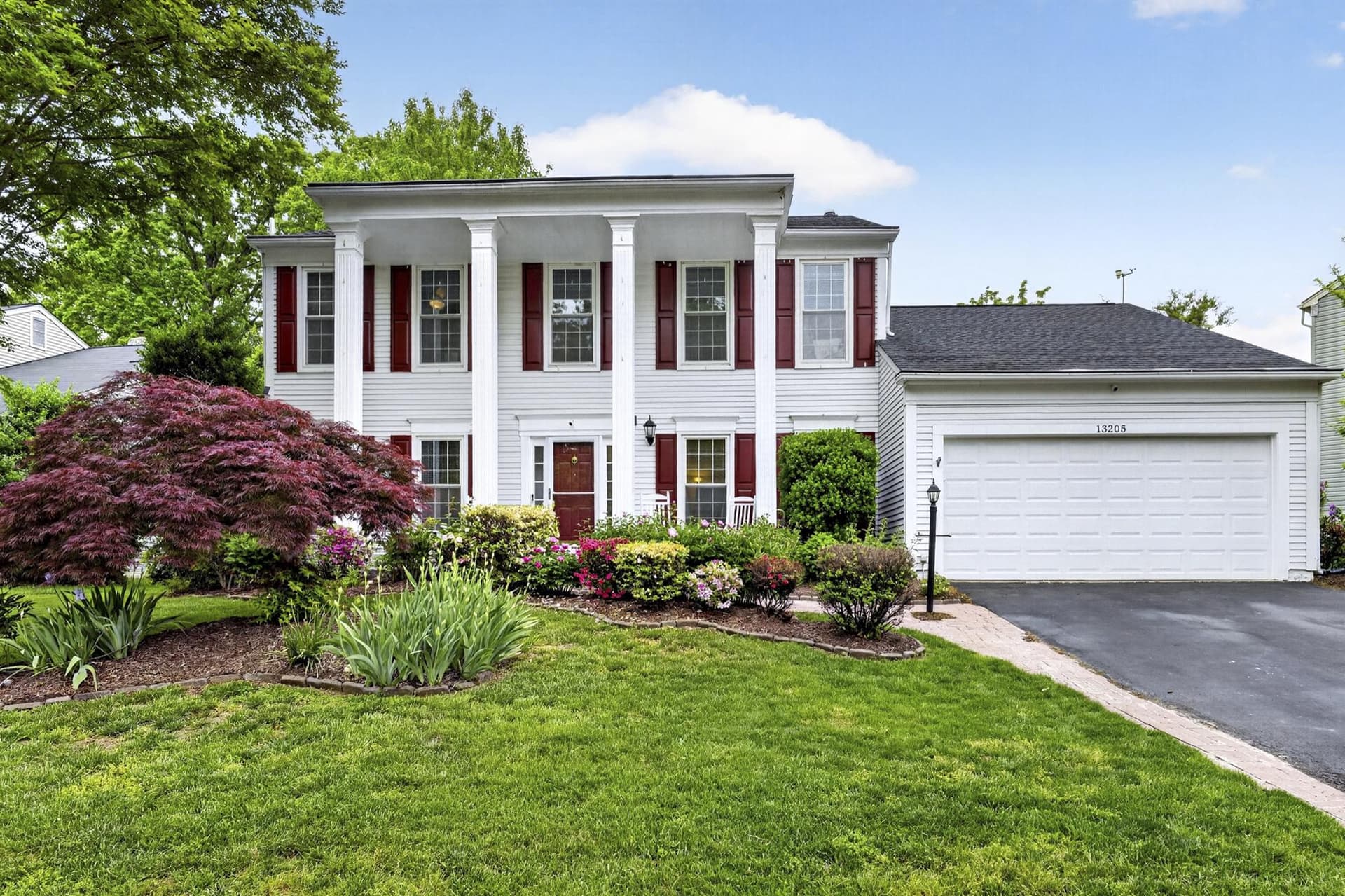 13205 Oak Farm Drive photo 1