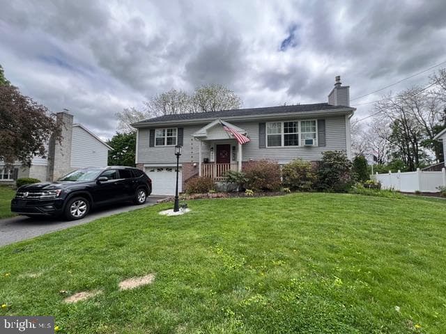 409 Lynn Street photo 1