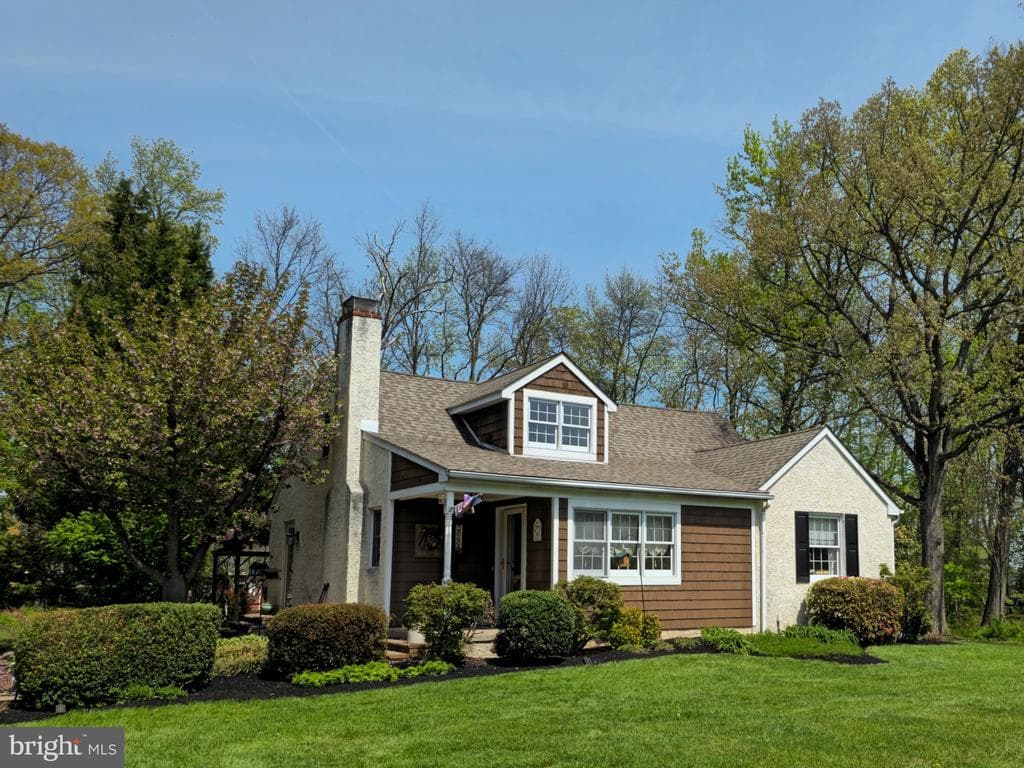 3869 Mill Road photo 1