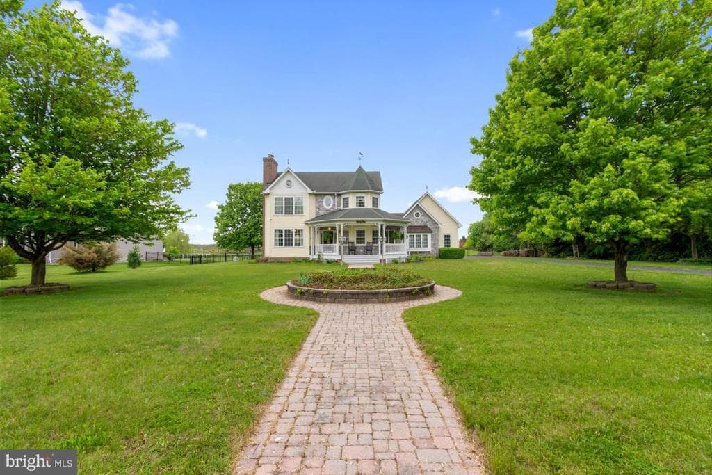 31 Quail Court photo 1