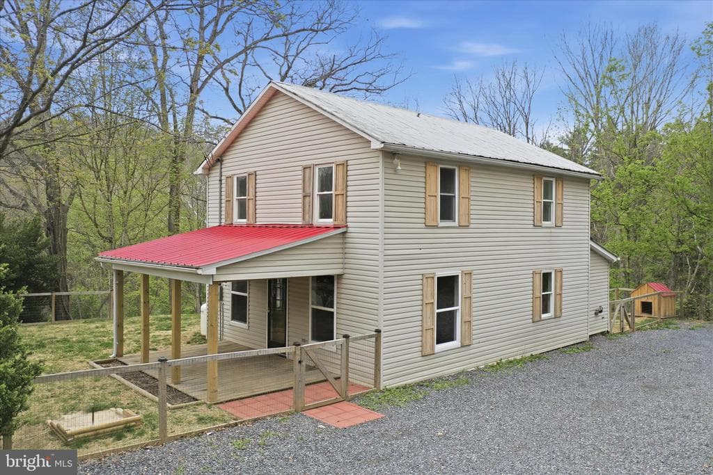 6684 Carpers Pike photo 1