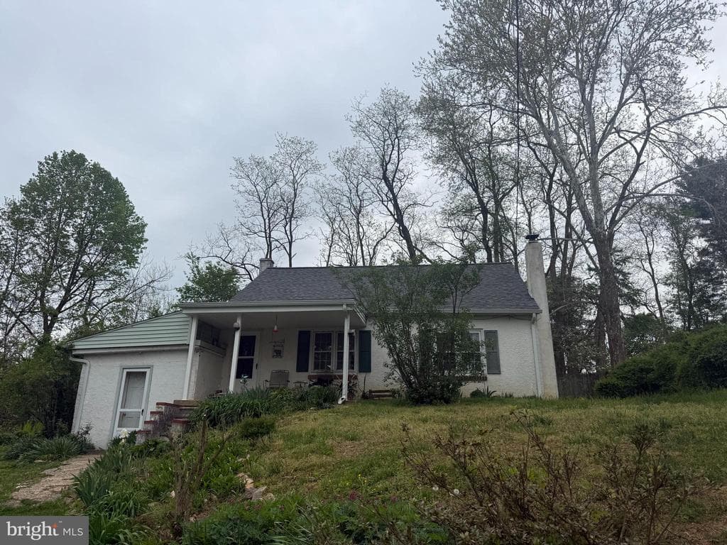 703 Glen Hope Road photo 1