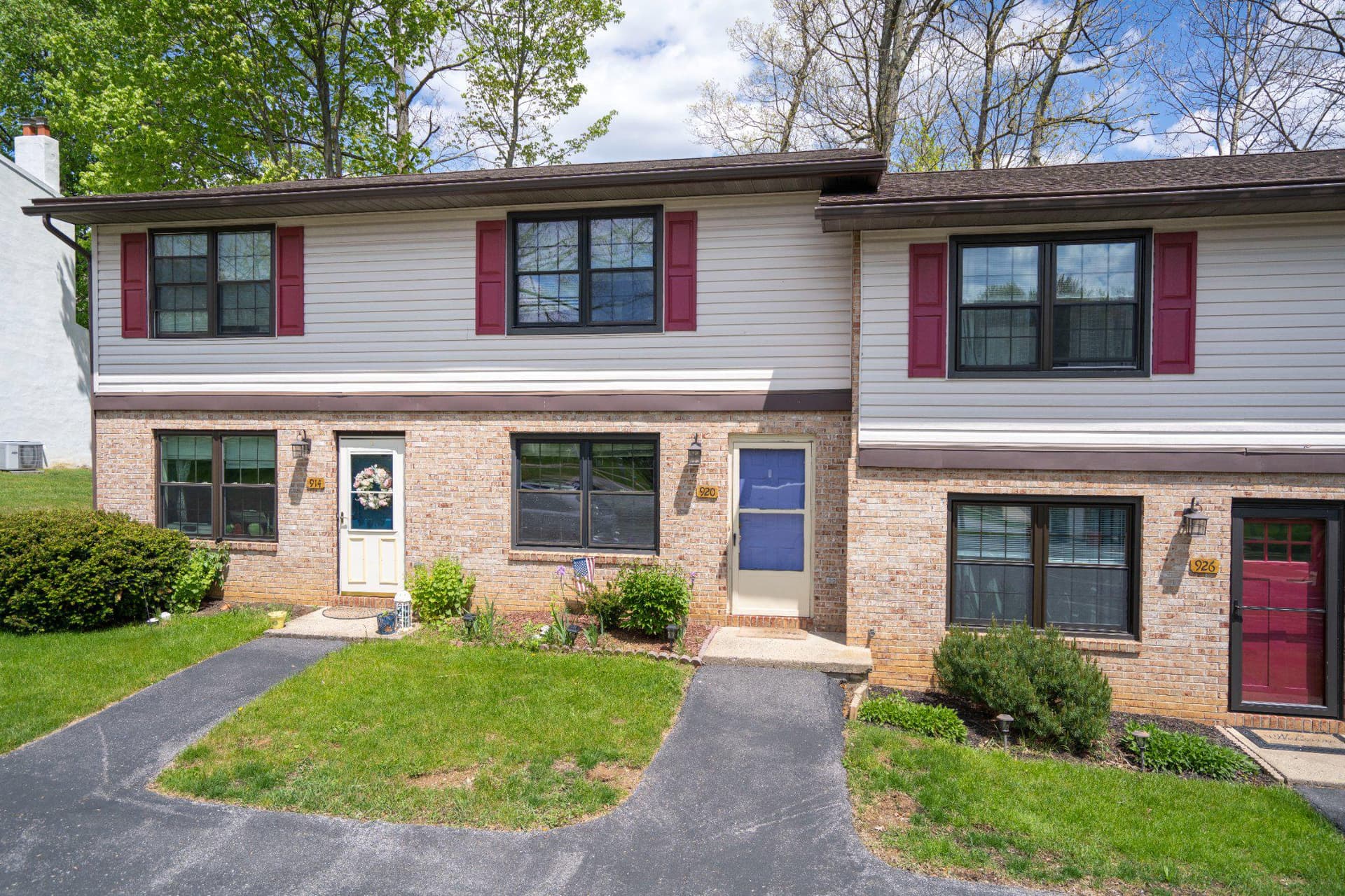 920 Galen Drive photo 1
