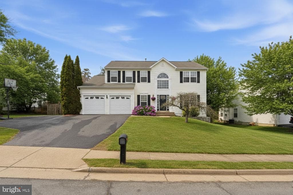 114 Saint Roberts Drive photo 1