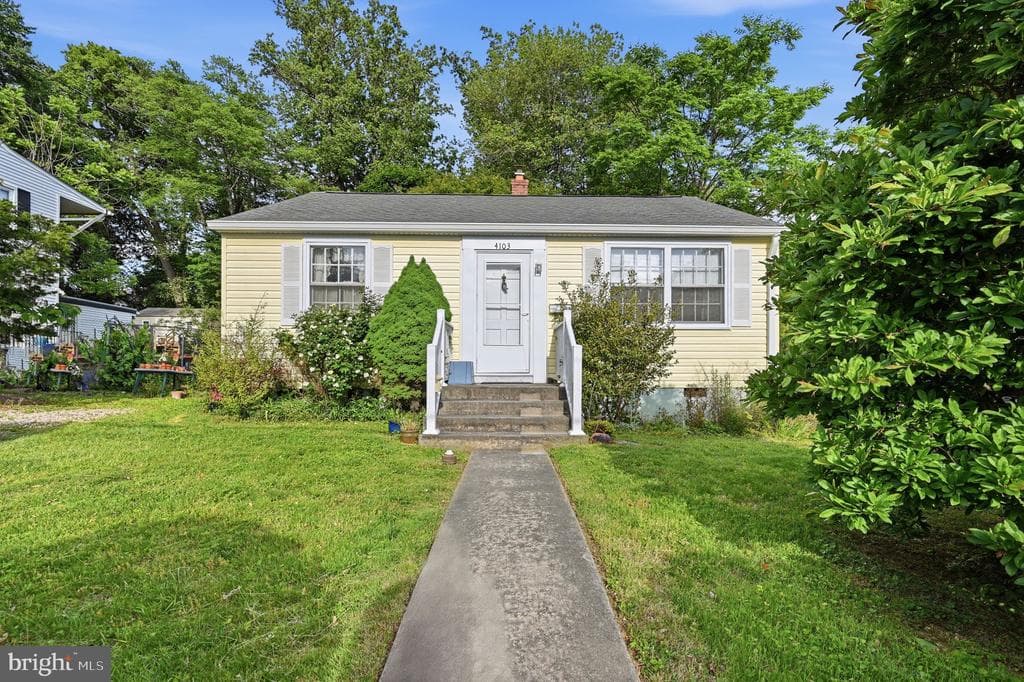 4103 Chestnut Street photo 1