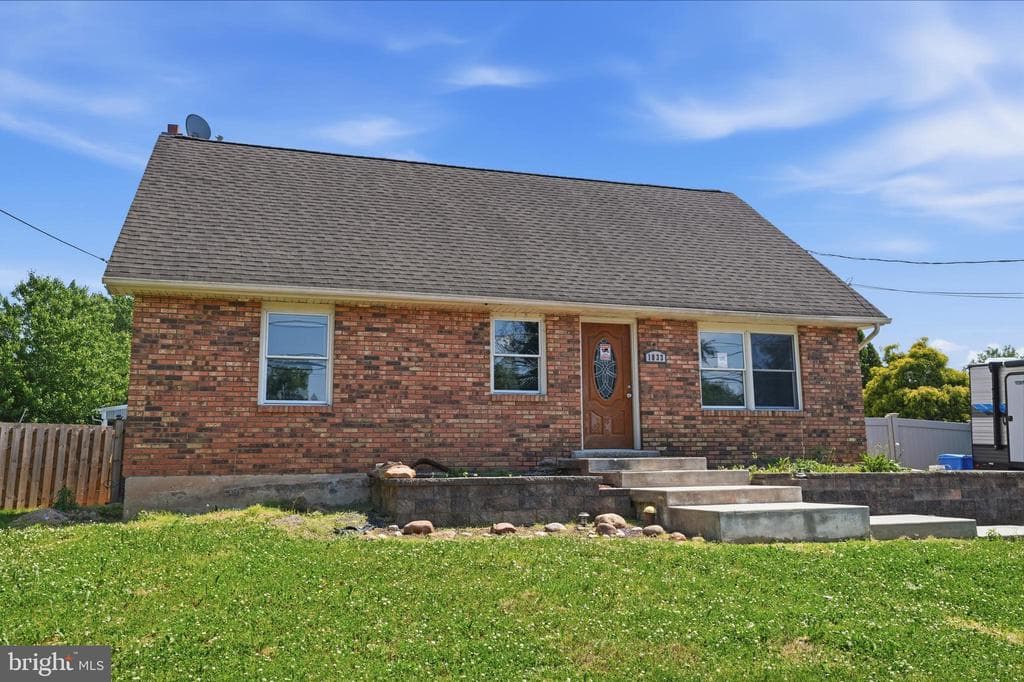 1833 Ritter Avenue photo 1