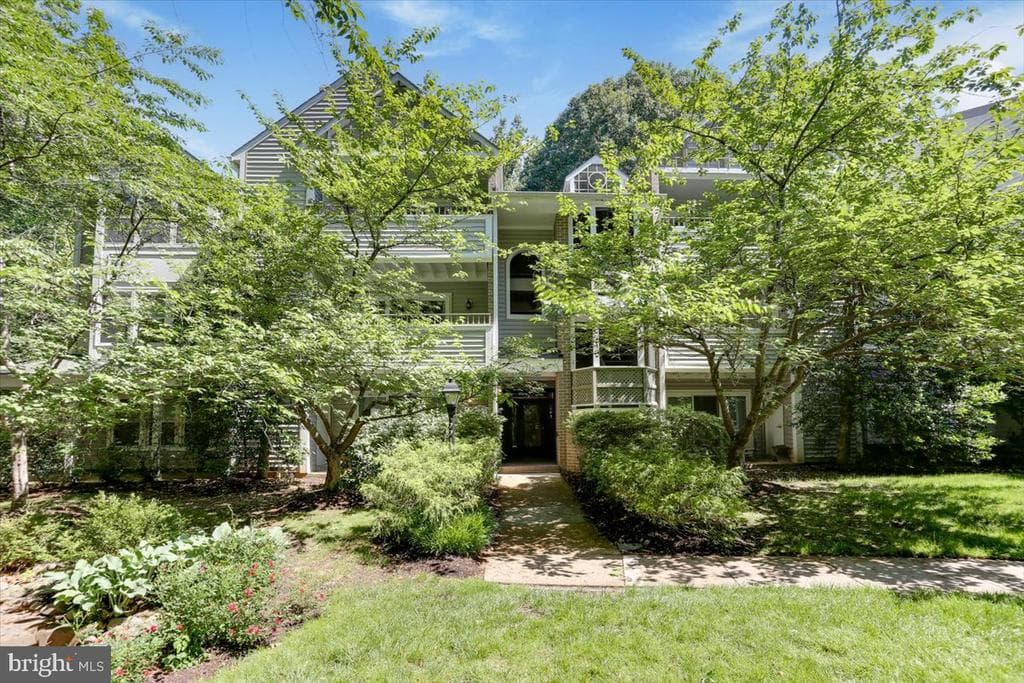 7718 Lafayette Forest Drive #23 photo 1