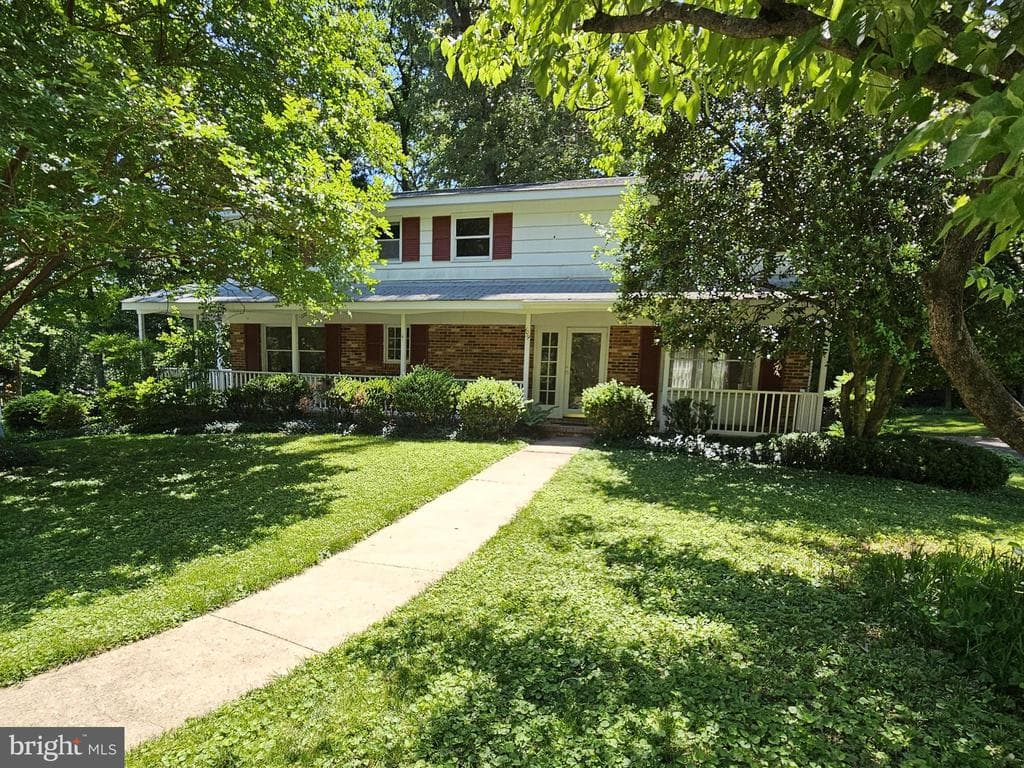 109 Stauffer Road photo 1