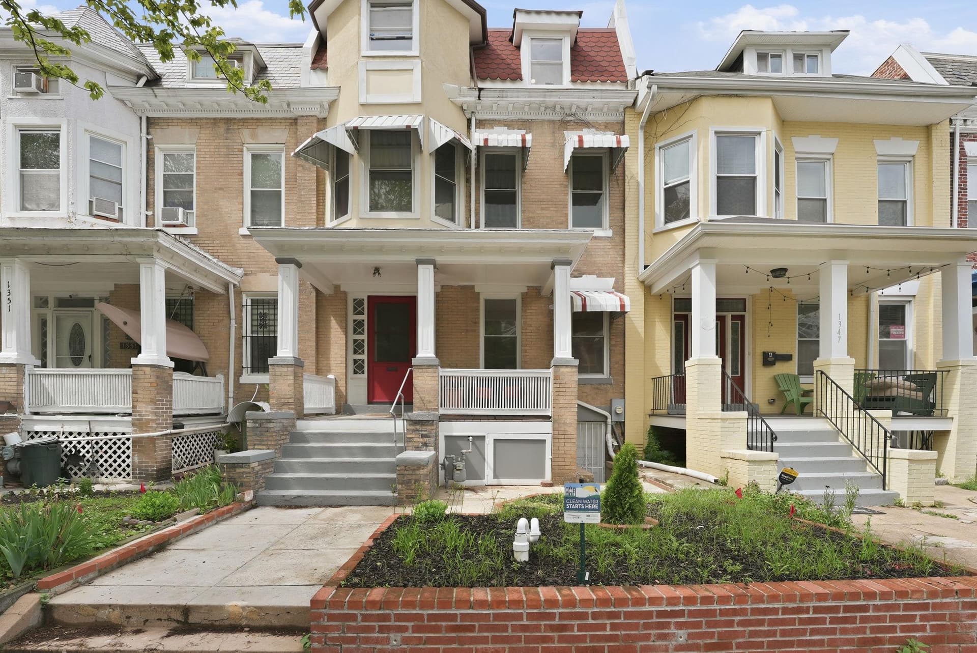 1349 Oak Street NW photo 1