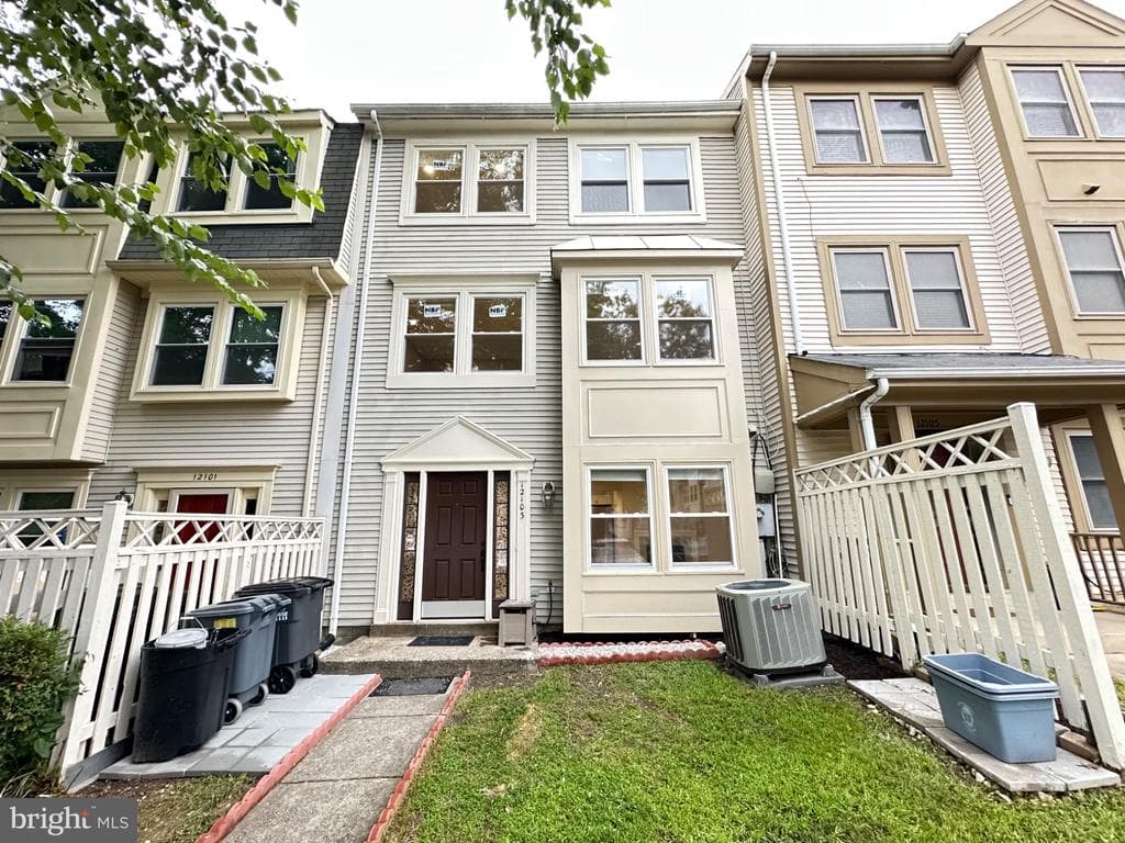 12103 Salemtown, Woodbridge
