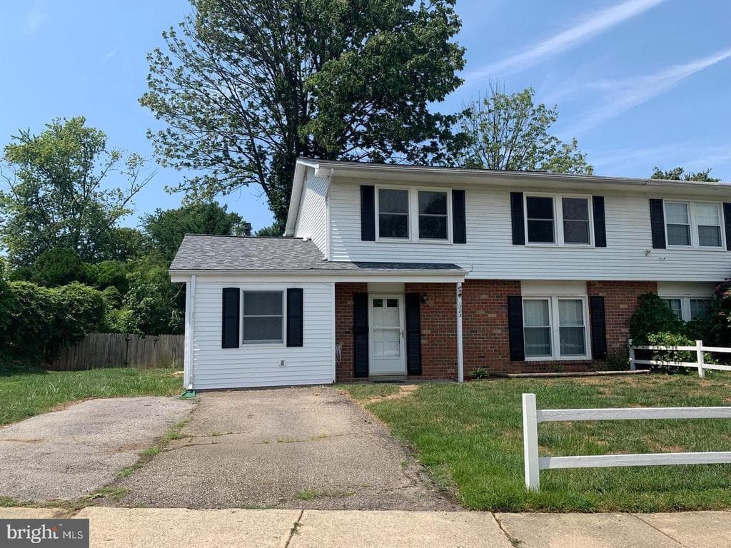 1303 Tenbrook Road photo 1