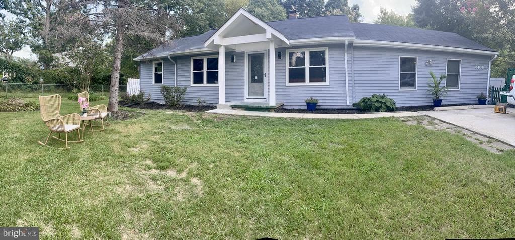 6105 Arbutus Lane photo 1