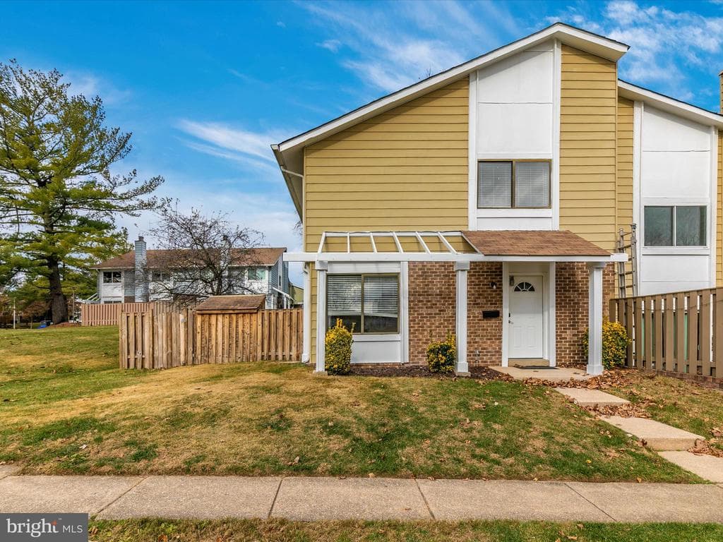 18551 Tarragon Way photo 1