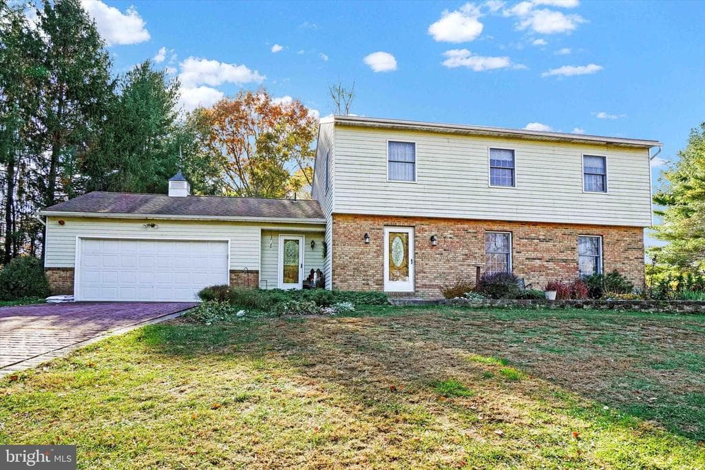 11494 Cross Roads Avenue photo 1