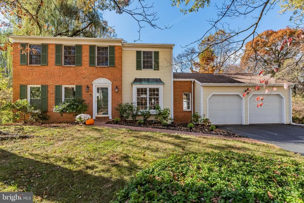 919 Woodland Drive photo 1