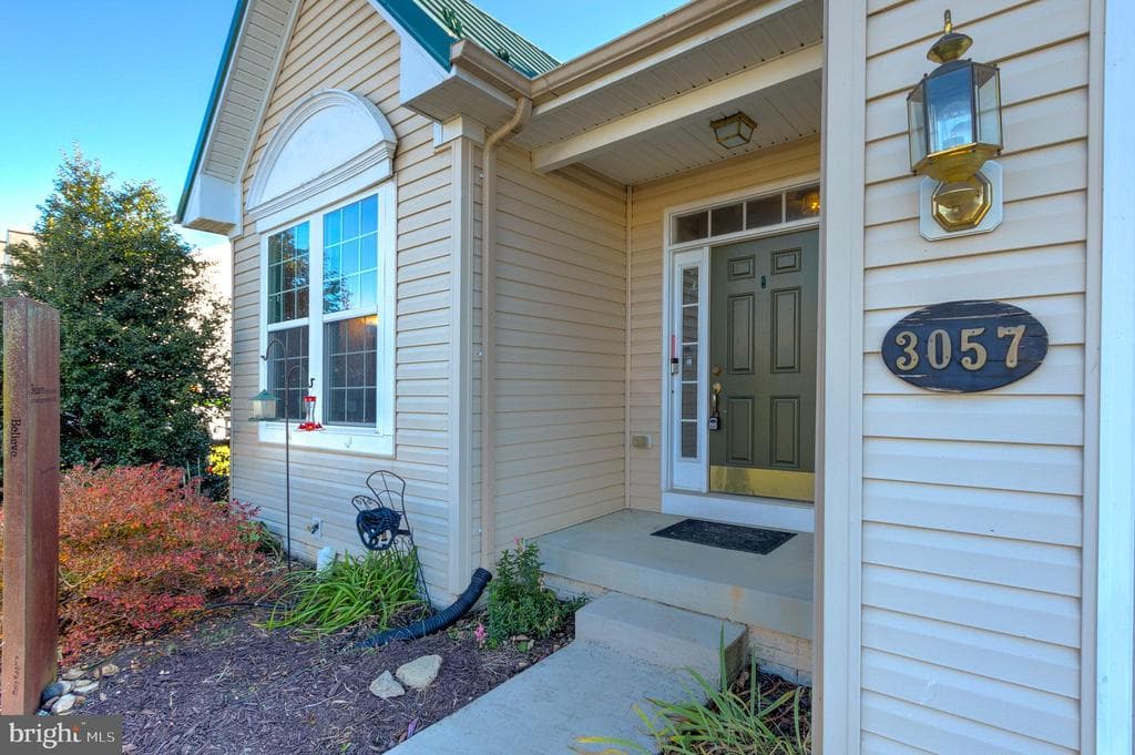3057 Sundown Drive photo 1