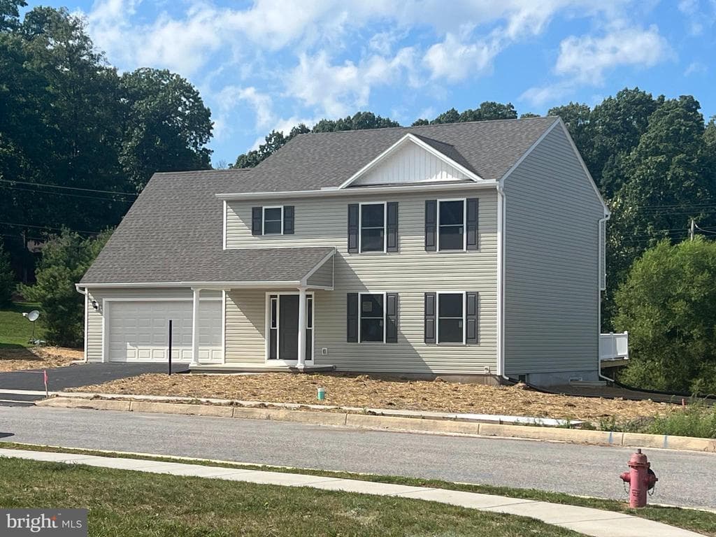 95 Thoroughbred Drive photo 1
