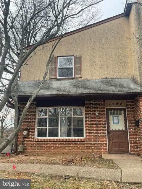 1268 Lisa Drive photo 1