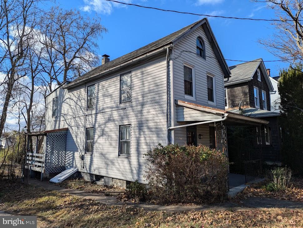 2817 Hamilton Avenue photo 1