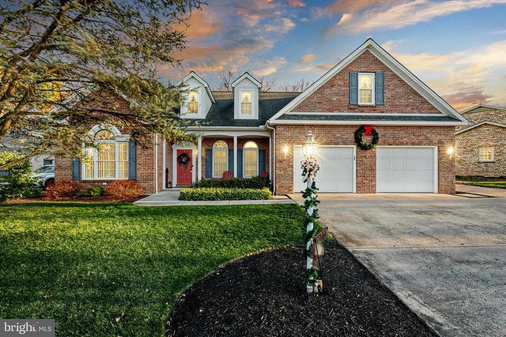 355 Dart Drive photo 1