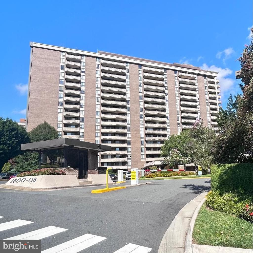 1800 Old Meadow Road #1014 photo 1