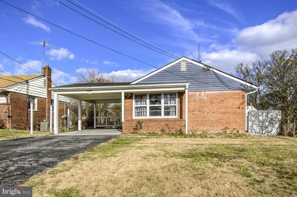 4806 Nantucket Road photo 1
