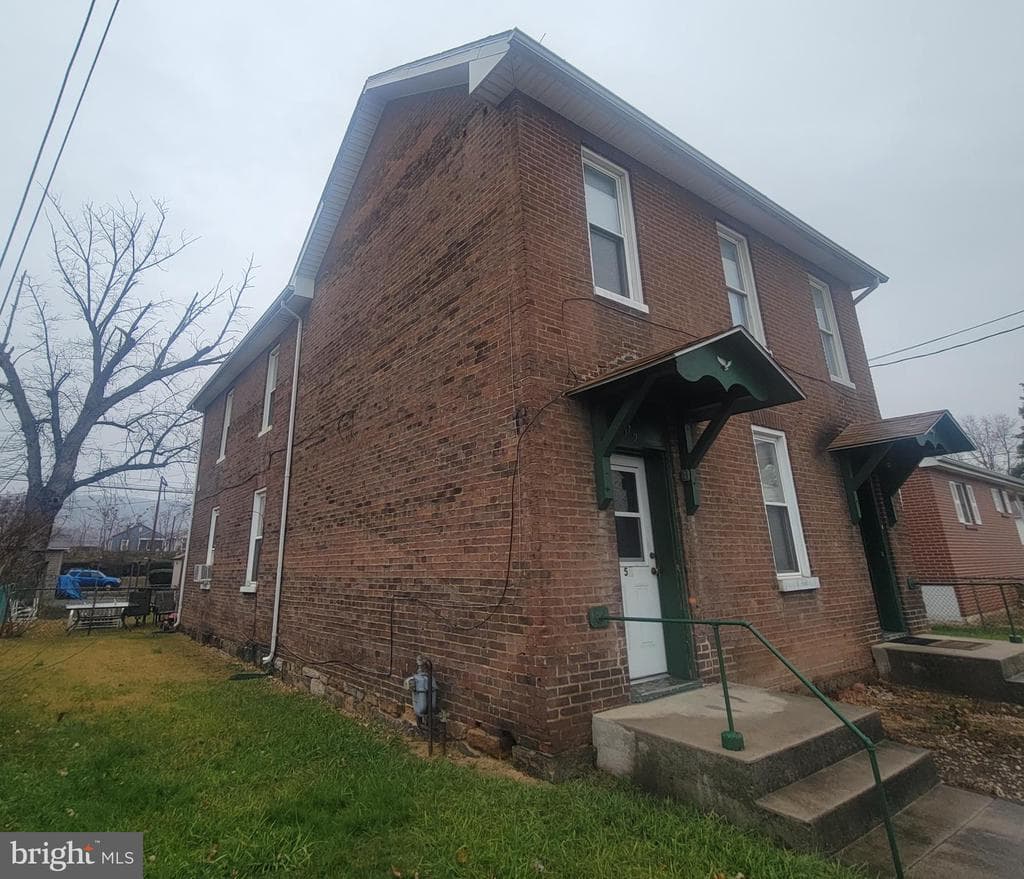 172/174 Blocker St Blocker Street photo 1