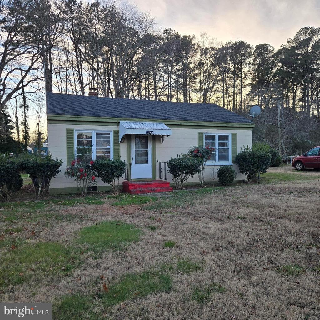 24036 Bennett Street photo 1