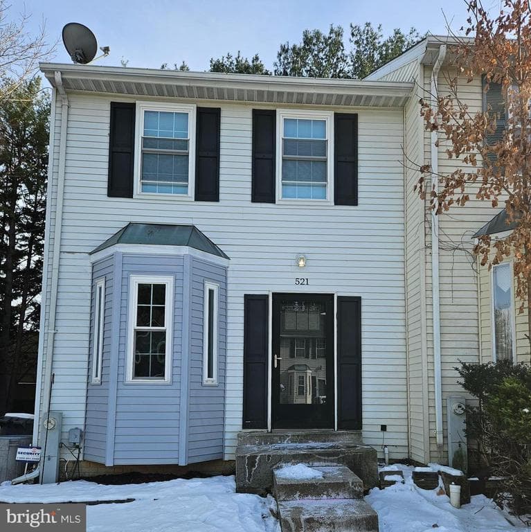 521 Park Manor photo 1