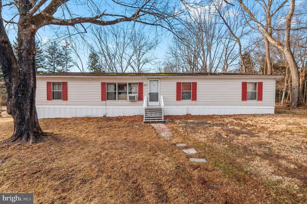182 Beulah Road photo 1