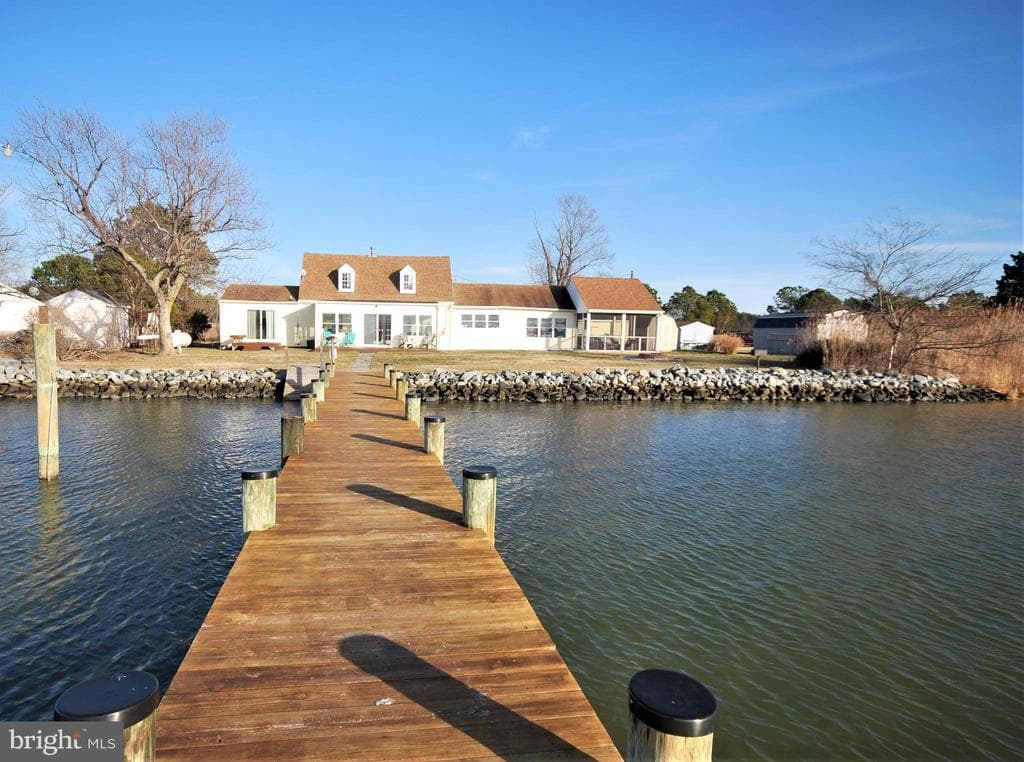 644 Taylors Island Road photo 1